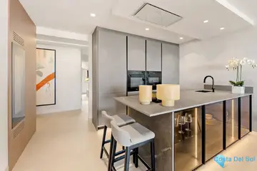 3 bedroom Apartment for Sale in New Golden Mile-38970