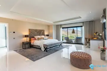 4 bedroom House for Sale in La Cala Golf-39069