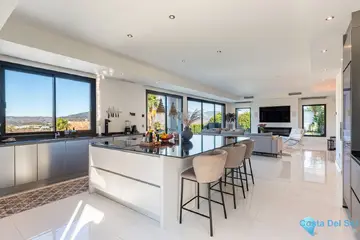 4 bedroom House for Sale in La Cala Golf-39070