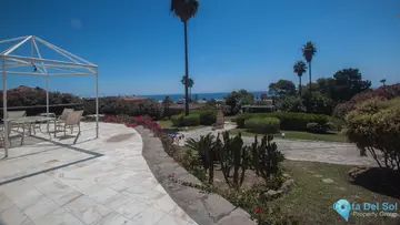 4 bedroom House for Sale in Estepona-39235