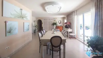 4 bedroom House for Sale in Estepona-39241
