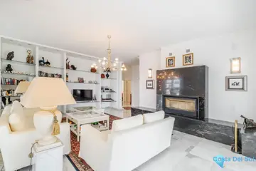 5 bedroom House for Sale in Estepona-39270