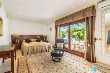 5 bedroom House for Sale in New Golden Mile-39292