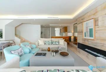 5 bedroom House for Sale in The Golden Mile-39309