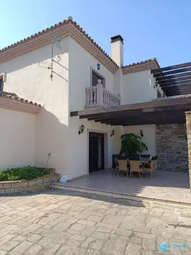 4 bedroom House for Sale in Casares Playa