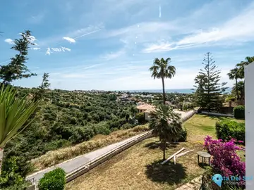 4 bedroom House for Sale in Calahonda-16543