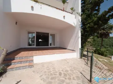 4 bedroom House for Sale in Calahonda-16549