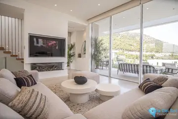 6 bedroom House for Sale in Mijas-39444