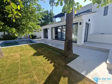 5 bedroom House for Sale in Marbella-39468