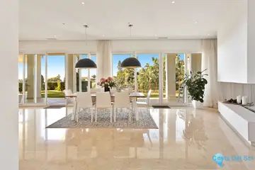 4 bedroom House for Sale in El Rosario-39467