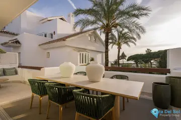 3 bedroom Apartment for Sale in Marbella-39497