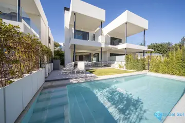 4 bedroom House for Sale in Marbella-39484