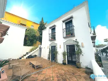 4 bedroom House for Sale in Marbella-39573