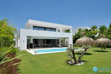 4 bedroom House for Sale in La Cala Golf-39619