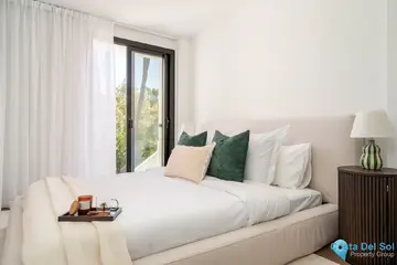5 bedroom House for Sale in Nueva Andalucía-39677