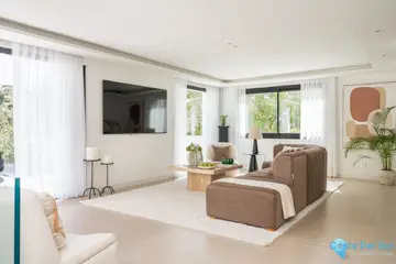 5 bedroom House for Sale in Nueva Andalucía-39665