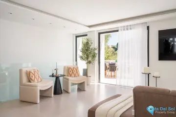 5 bedroom House for Sale in Nueva Andalucía-39672