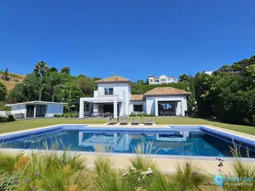 4 bedroom House for Sale in Benahavís
