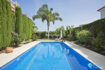 6 bedroom House for Sale in Elviria-39793