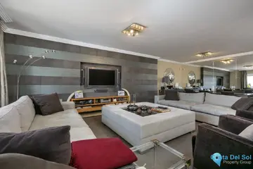 4 bedroom Apartment for Sale in The Golden Mile-39948