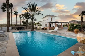 4 bedroom House for Sale in Pizarra-39993