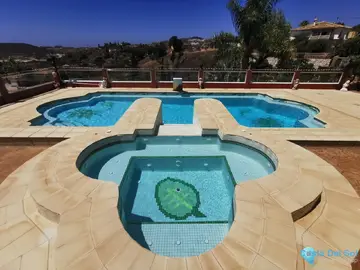 6 bedroom House for Sale in La Cala de Mijas