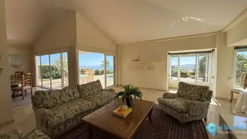 4 bedroom House for Sale in Higueron-40091
