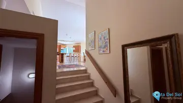 4 bedroom House for Sale in Higueron-40095