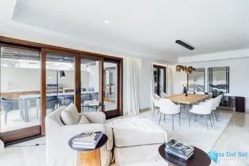 3 bedroom Apartment for Sale in The Golden Mile-40159