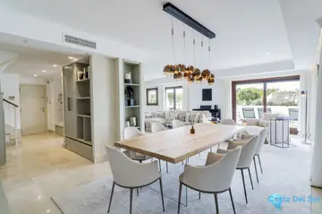 3 bedroom Apartment for Sale in The Golden Mile-40161