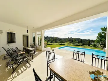 4 bedroom House for Sale in El Paraiso-40240