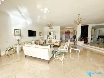 4 bedroom House for Sale in El Paraiso-40243