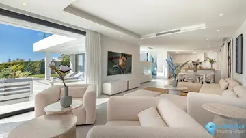 5 bedroom House for Sale in Los Flamingos-40354