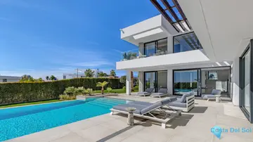 5 bedroom House for Sale in Los Flamingos-40356