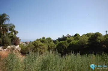 4 bedroom House for Sale in Selwo-40377