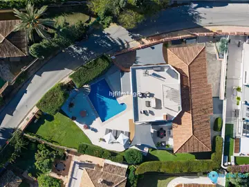 4 bedroom House for Sale in Nueva Andalucía-40375