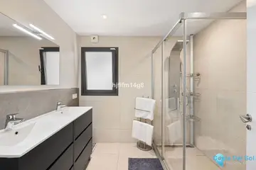 4 bedroom House for Sale in Nueva Andalucía-40386