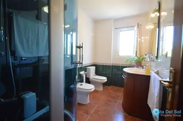 6 bedroom House for Sale in Benalmadena-40487