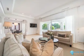 5 bedroom House for Sale in Nueva Andalucía-40518
