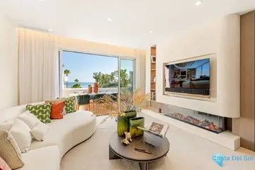 3 bedroom Apartment for Sale in New Golden Mile-40717