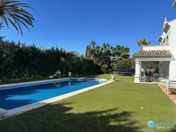 4 bedroom House for Sale in Estepona-40776