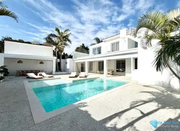 6 bedroom House for Sale in Marbella-40786