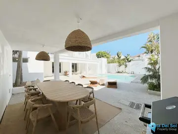 6 bedroom House for Sale in Marbella-40795