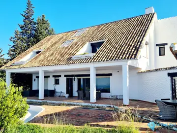 5 bedroom House for Sale in Las Chapas-40808