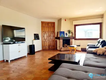 5 bedroom House for Sale in Las Chapas-40817