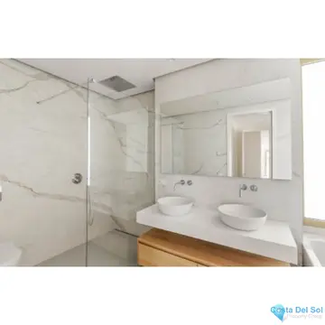 3 bedroom Apartment for Sale in The Golden Mile-40927