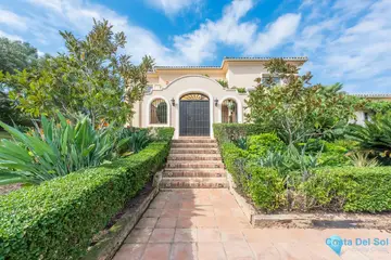 7 bedroom House for Sale in San Roque Club-40956