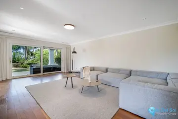 4 bedroom House for Sale in The Golden Mile-40989