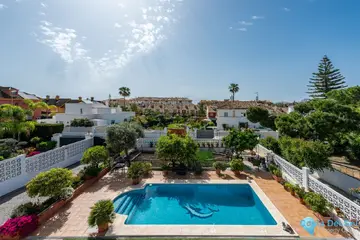 6 bedroom House for Sale in San Pedro de Alcántara-40999