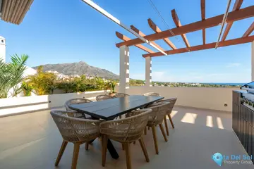 3 bedroom Apartment for Sale in Nueva Andalucía-41077